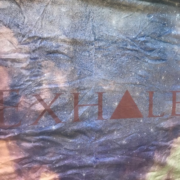 New set of two fleece blankets exhale and breathe - Picture 6 of 8